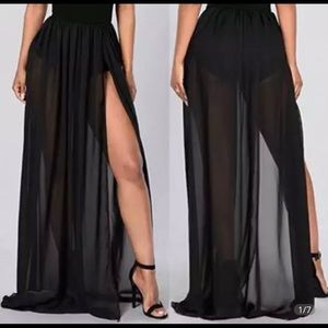 Fashion Nova See thru Tull fabric size M